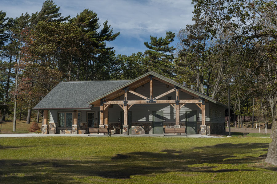 Exterior view of Cumberland Bay State Park restroom and bathhouse