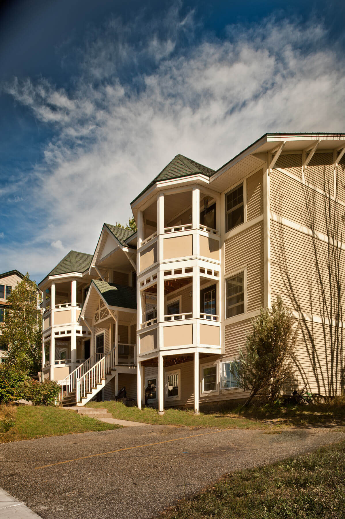 Helen Hill Apartments Beardsley Architecture